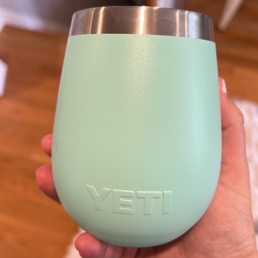 Yeti Seafoam Wine Cooler - Picture 4 of 5